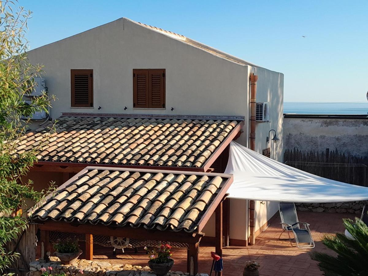 Mediterraneo Castellammare del Golfo Exterior foto